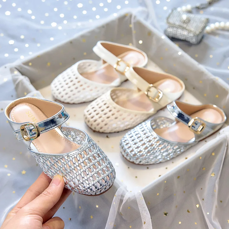 

Girls' Shoes Half Drag 2026 Summer New Item Hollow Toe Sandals Flat Woven Beach Shoes