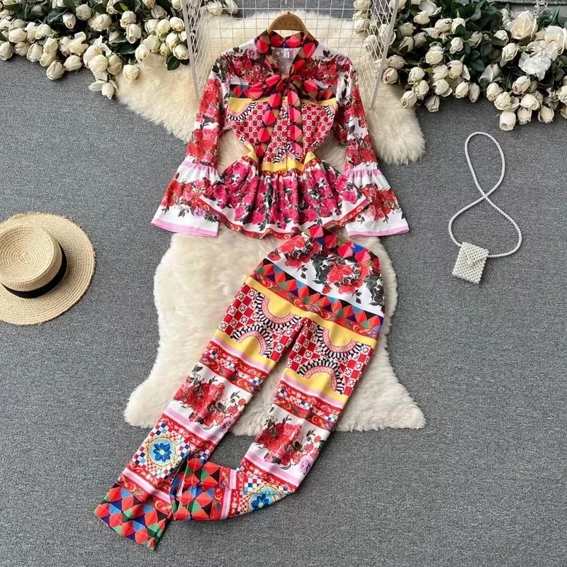 Vintage Flower Print Runway Pants Suit 2022 Women\'s Flare Sleeve Bow Collar Ruffles Pullover Top + Pencil Pants Two Piece Set