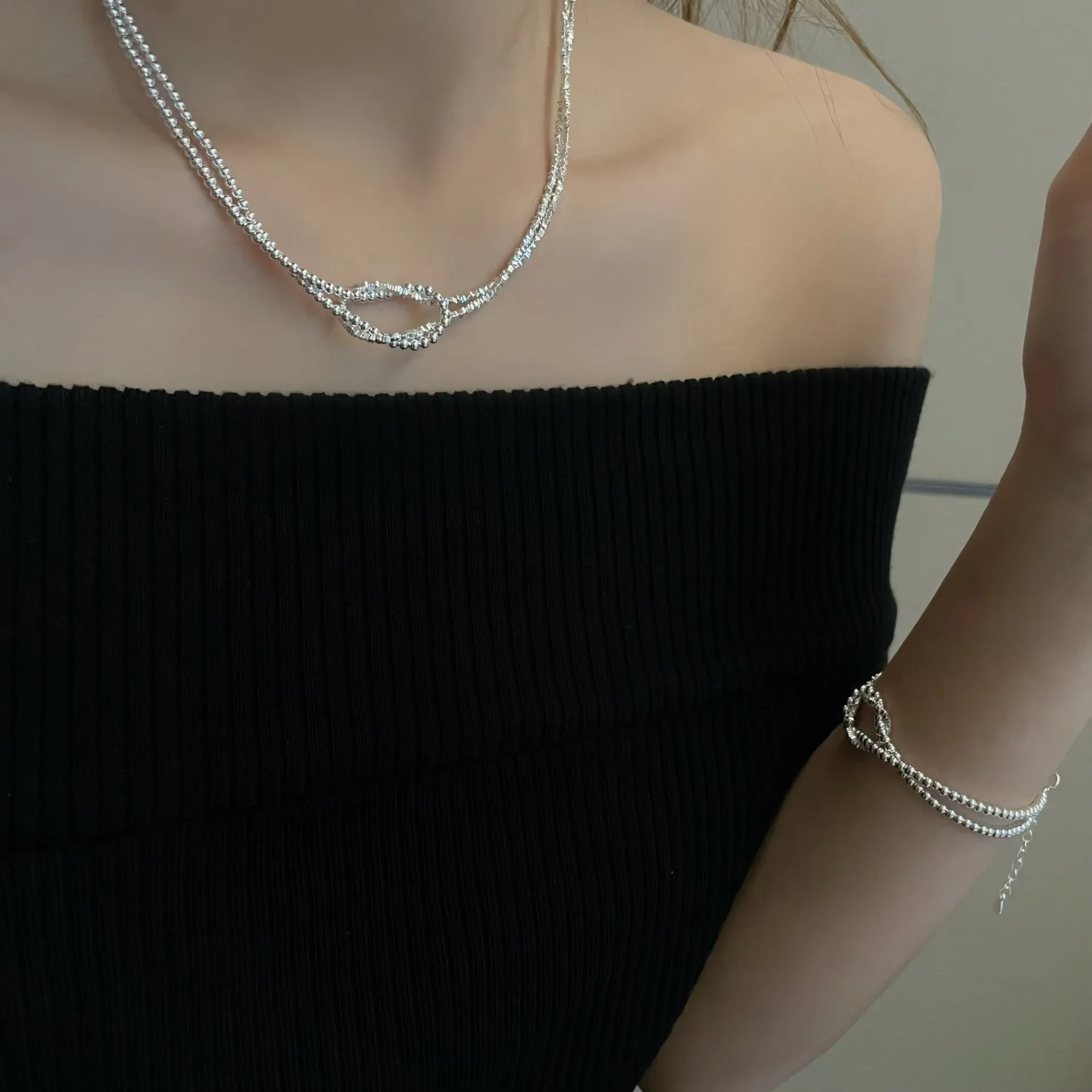 

Korean version S925 crushed silver double-layer ultra-fine silver bead pure silver necklace bracelet versatile and versatile
