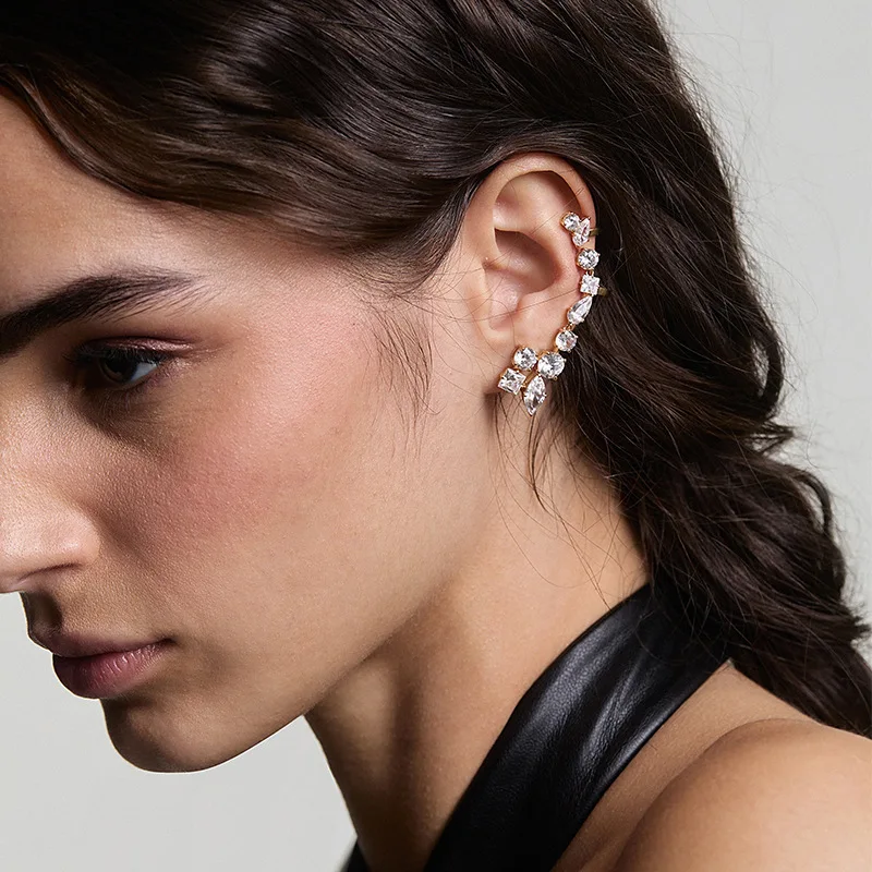 New light luxury zircon ear row earrings integrated ear bone clip design sense diamond earrings earrings
