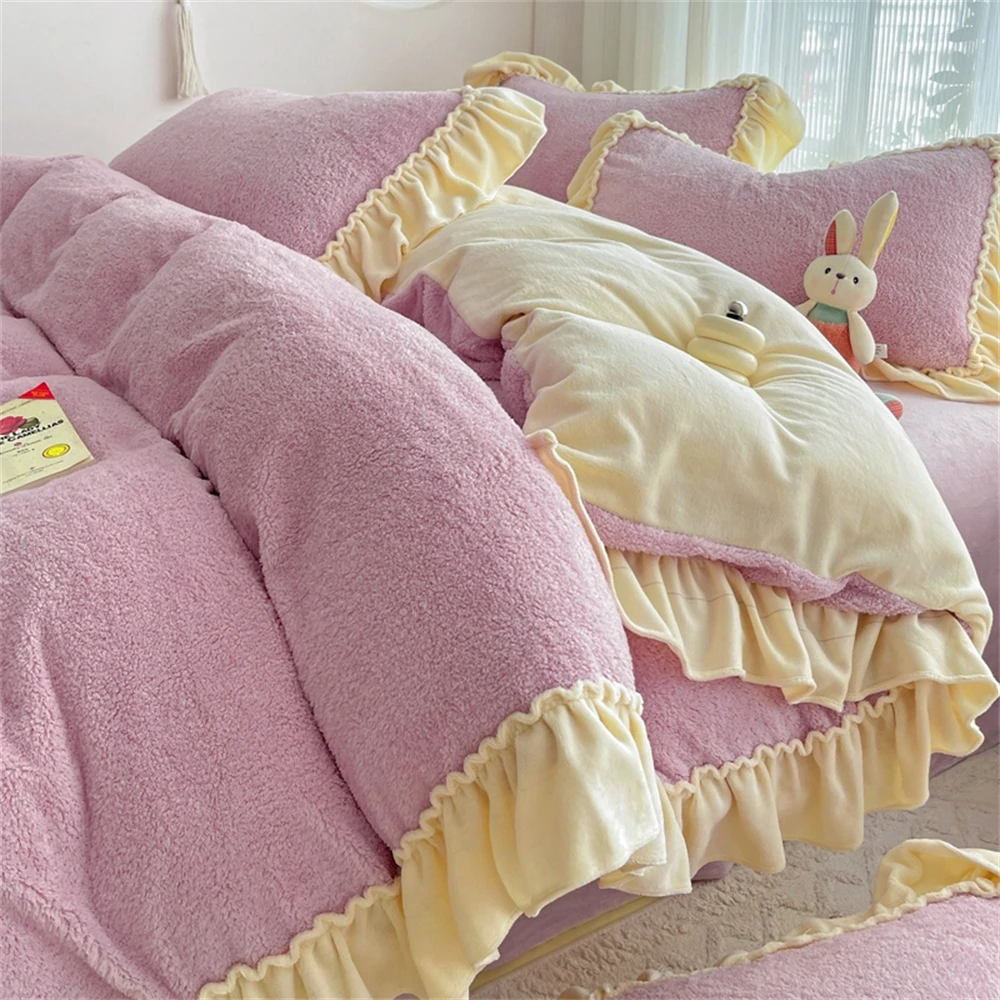 Milk Velvet Bedding Set for Girls Thicken Winter Warm Four Piece Set Soft Bedroom Decor Quilt Cover With Lace Ruffles Bed Sheet