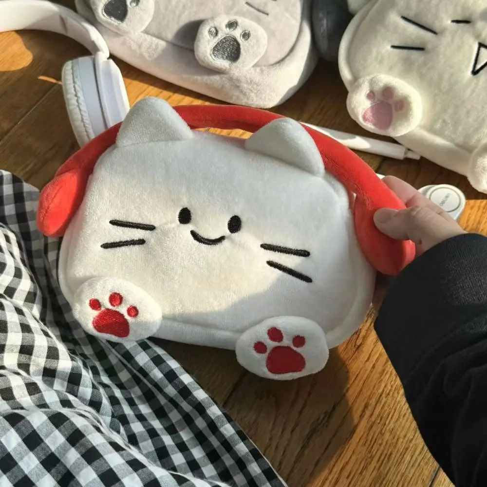 

Plush Pencil Case Cute Cat Makeup Bag Large Capacity Portable Plush Animal Stationery Storage Pouch Zipper Closure Pen Case