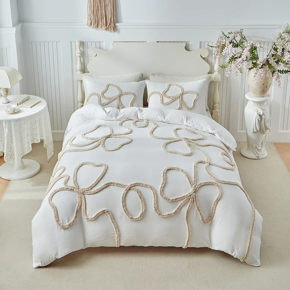 New Bow-knot Tufted Cut Flower Quilt Cover Set Queen Tufting Duvet Cover and Pillowcase Comfortable Skin-Friendly Blanket Cover