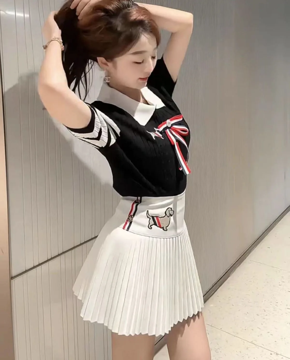 High Quality Golf Suits Women Golf Wear 2024 Summer New Golf Short Sleeve Dog Dog Embroidery Golf Skirt Women Golf Clothes 신상투피스