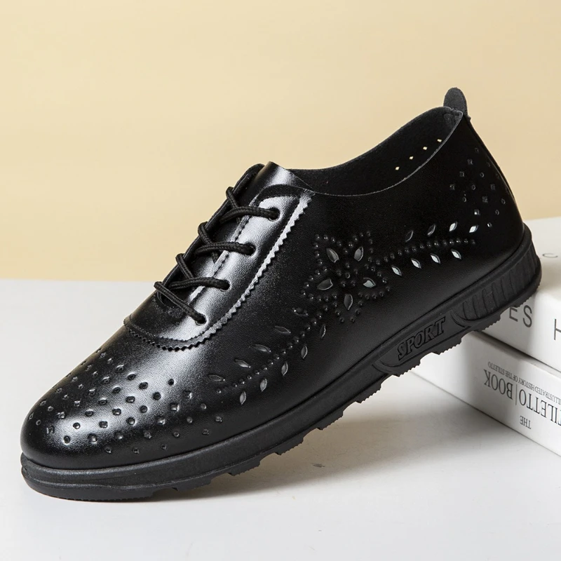Hollow Women's Casual Shoes Breathable Womens Flat Shoe Lace Up Lightweight Vulcanized Shoes Hot Sale Shoes for Women Soft Sole