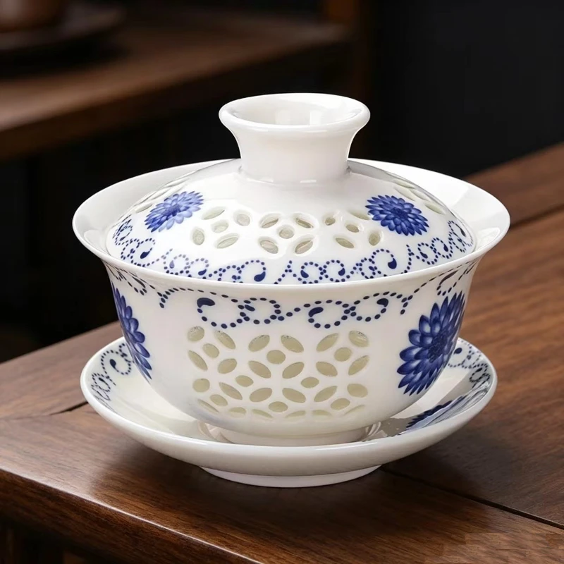 Exquisitely Hollowed Blue and White Three-Piece Gaiwan, Heat-Resistant Ceramic Tea Brewing Bowl