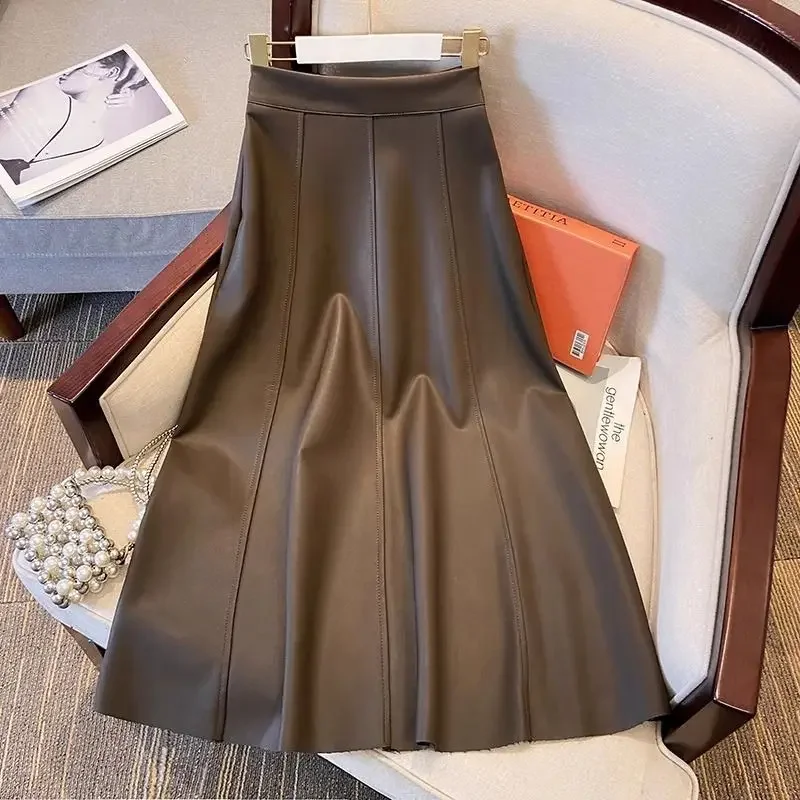 Women PU Skirts 2025 Spring Autumn High Waist A-Line Pleated Leather Skirts Ladies Commuter Hepburn Style Leather Skirts