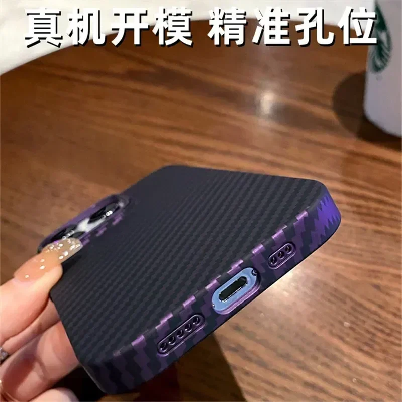 Carbon Fiber Kevlar PC Texture Phone Case For Iphone 15 14 Plus 13 12 Pro Max Case Metal Ring lens Lightweight Apple 15 13 Cover