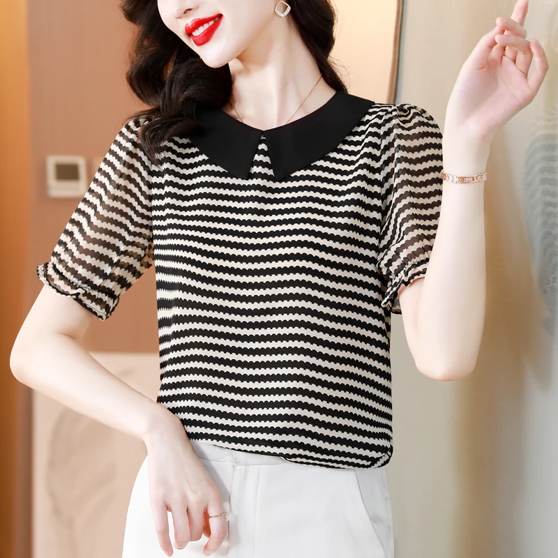 

ZUO MAN RU 2023 Summer New Doll Neck Black Silk Stripe Printed Chiffon Top Loose Large and Thin Women's Slim Shirt T-shirt