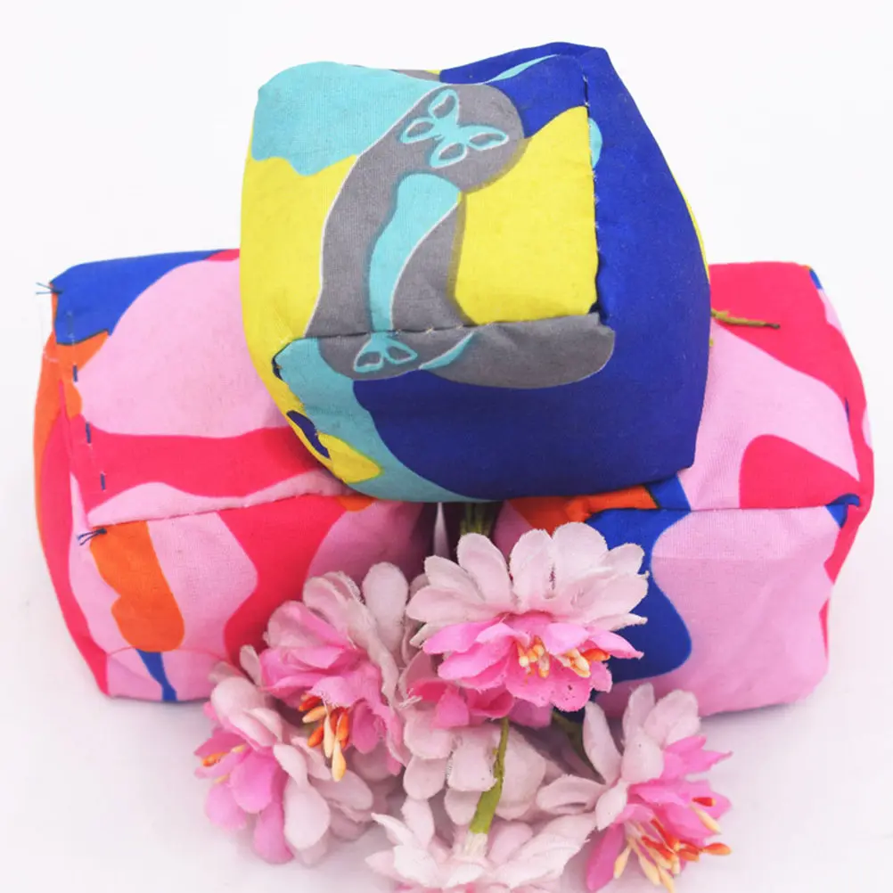 10Pcs Premium Fabric Sand Bags Kids Active Play Set Bright Colors for School Yard Garden Parties Entry Level Juggling Training