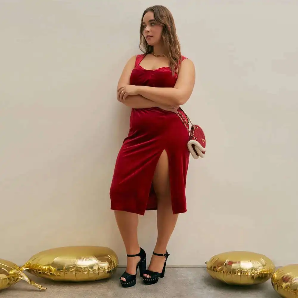 Large Size Women's 2025 Autumn and Winter Slim Fit Slit Hip Hugging Temperament Solid Color Velvet Suspender Dress Casual Y2k