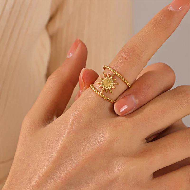 Personality Stainless Steel Sun Ring For Women Geometric Hollow Out Eight Pointed Star Rings Open Adjustable Finger Ring Jewelry