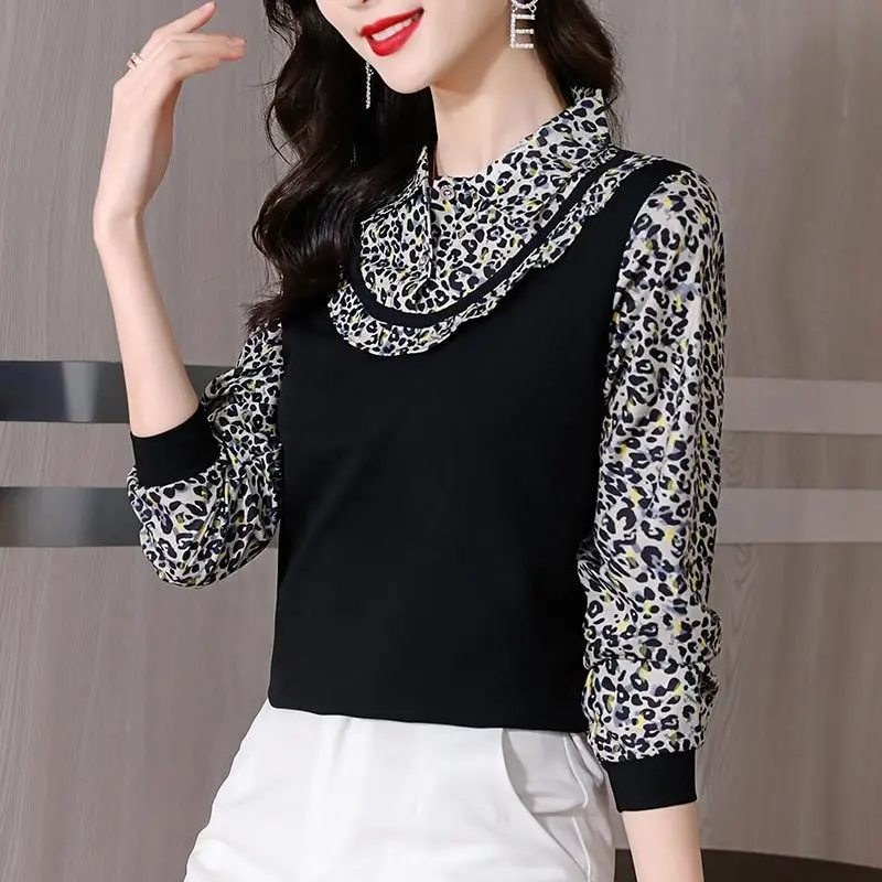 Original Design Niche Characteristics Senior Fashion Shivering Leopard Montage Fake Two Pieces Women\'s Top Spring Autumn 2024