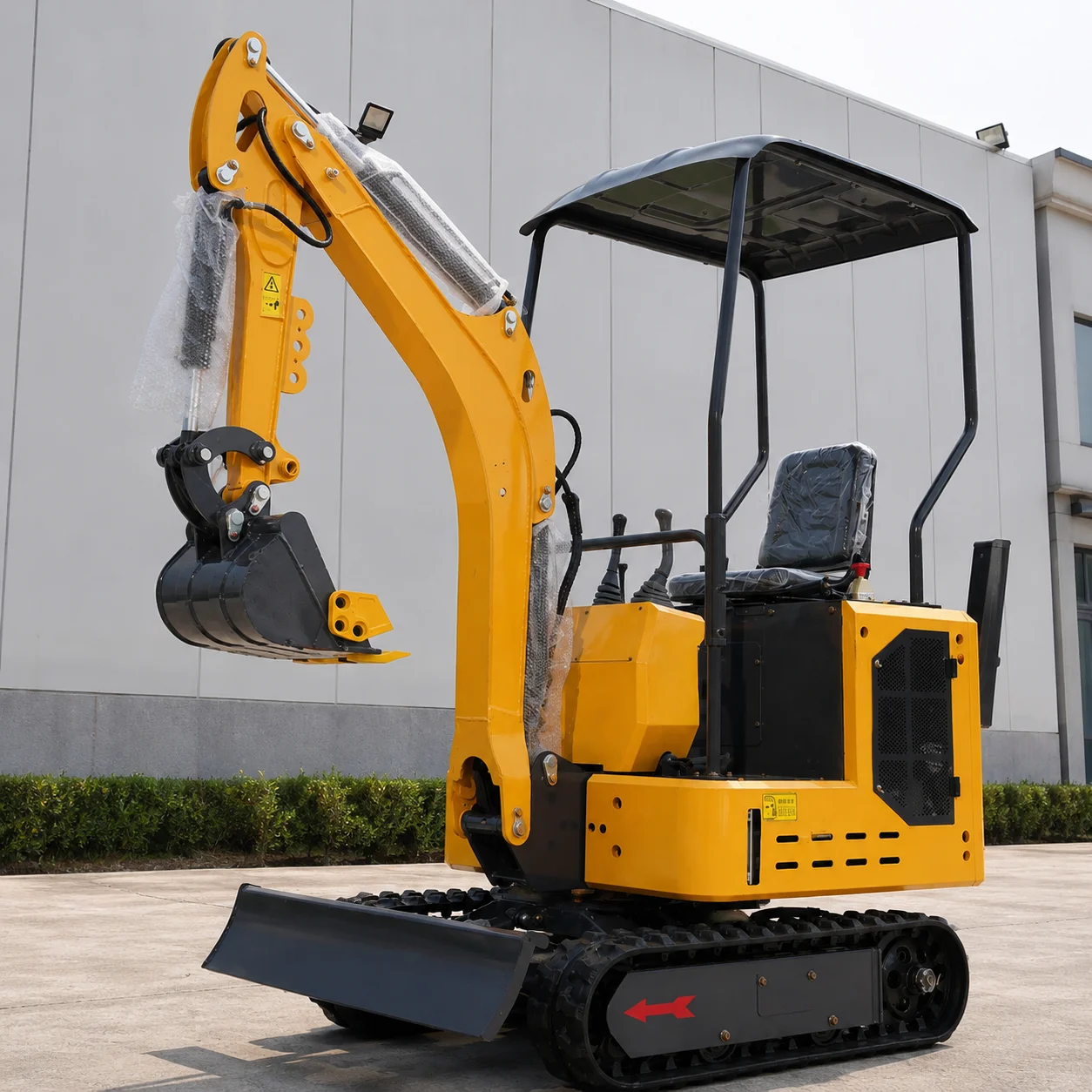 Hydraulic 1.5 Ton Mini Excavator Compact Crawler Digger Small Excavator Customized Attachments Configuration