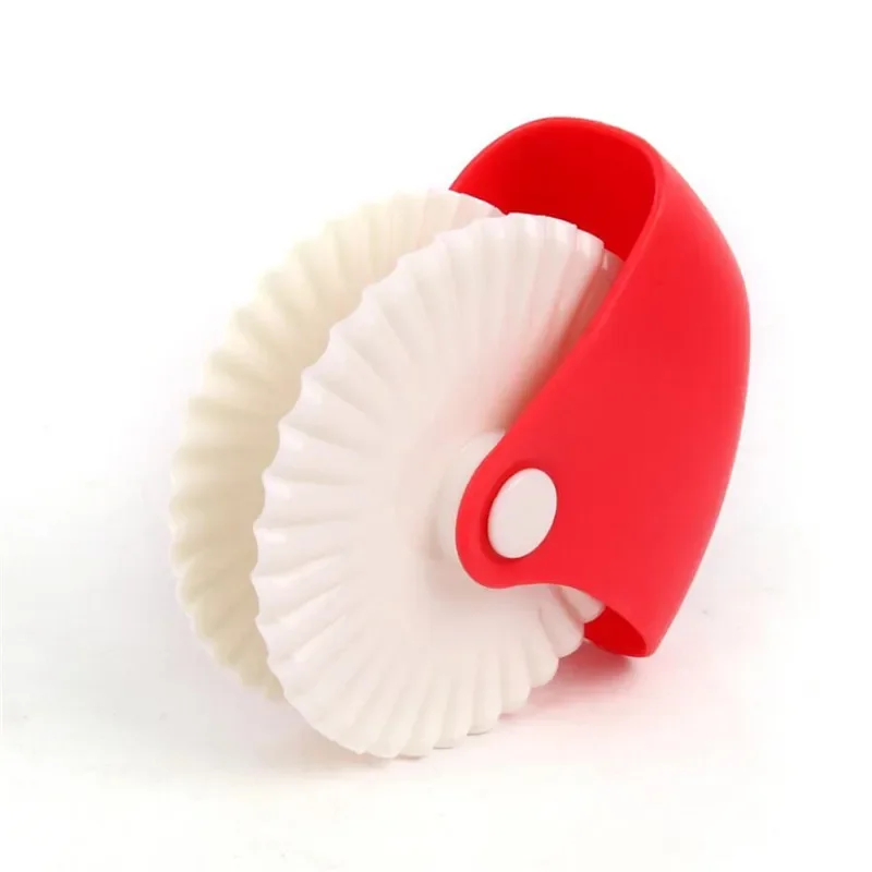 قاطع عجلة المعجنات - أداة تقطيع العجين للنودلز والشبكة والخبز بنفسك، مساعد المطبخ من الفولاذ المقاوم للصدأ مع أسطوانة دوكر #5