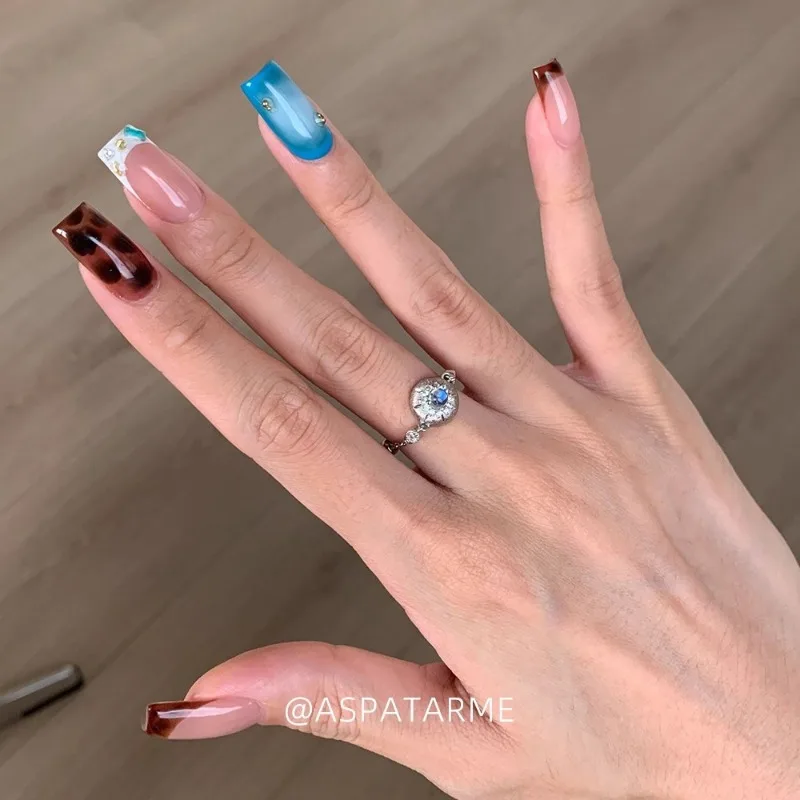 

Светодиодный кольцевой светильник Blue Moonlight с регулируемой яркостью, роскошный, премиум-класса, нишевый дизайн, холодный свет