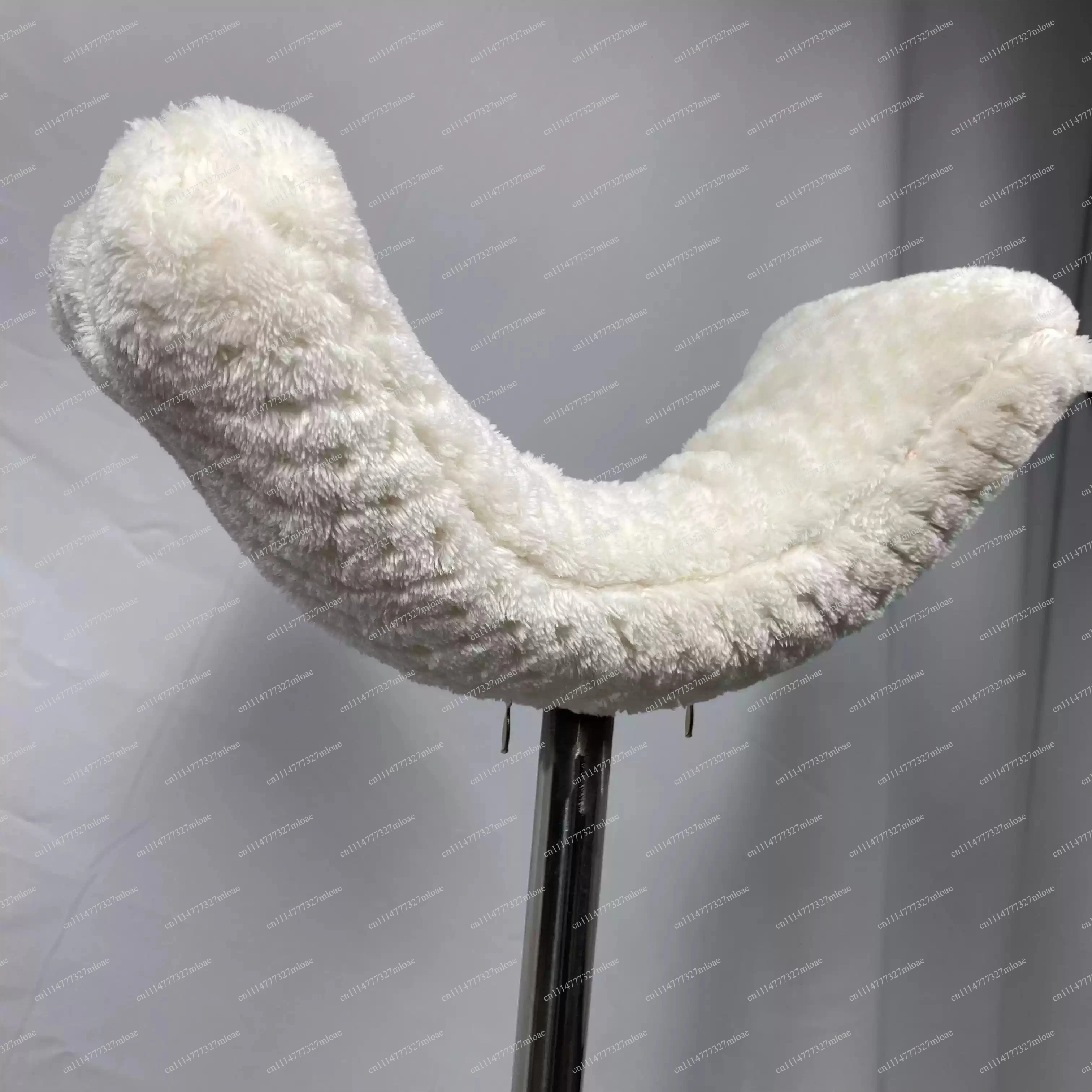 Doll Standing Bracket, Humanoid Doll Bracket, Hip Standing