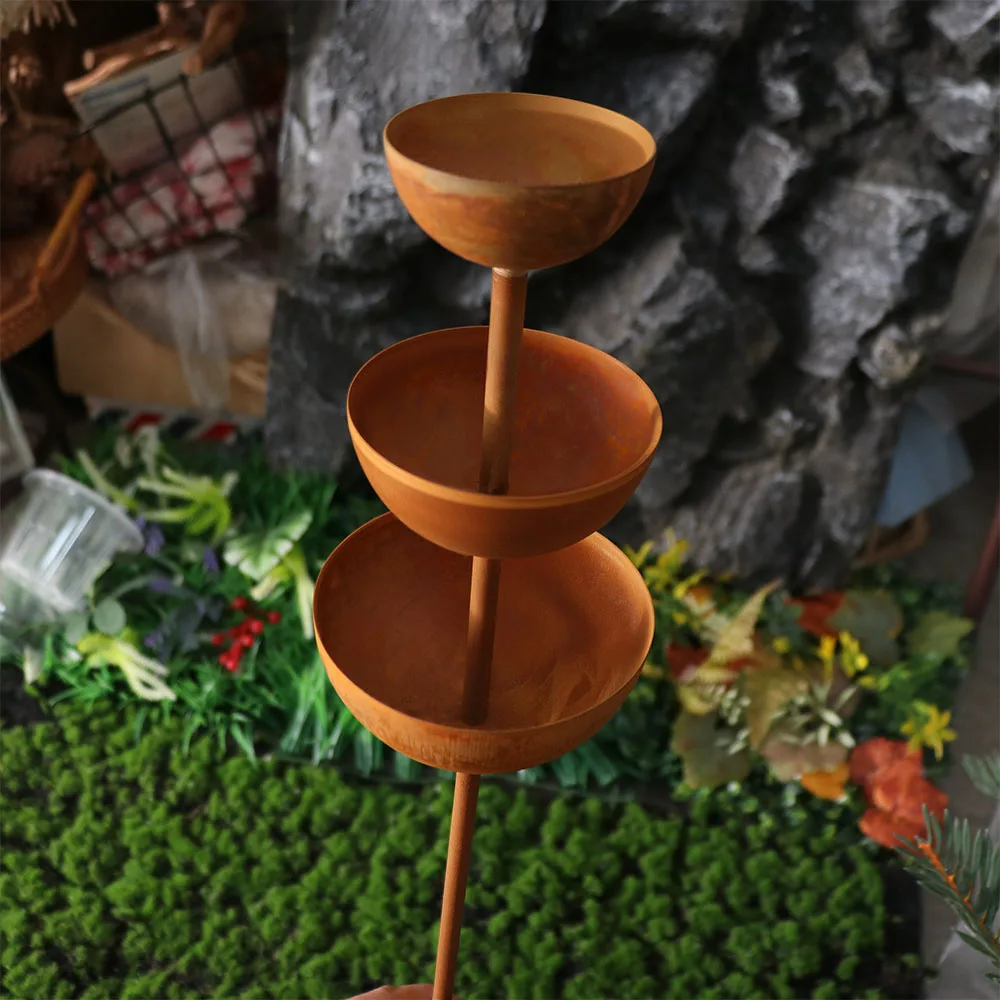 3-Tier Bowl Metal Bird Bath Rusted Decorative Bird Water Dispenser Vintage Iron Garden Stake Bird Feeding Station Bird Lovers