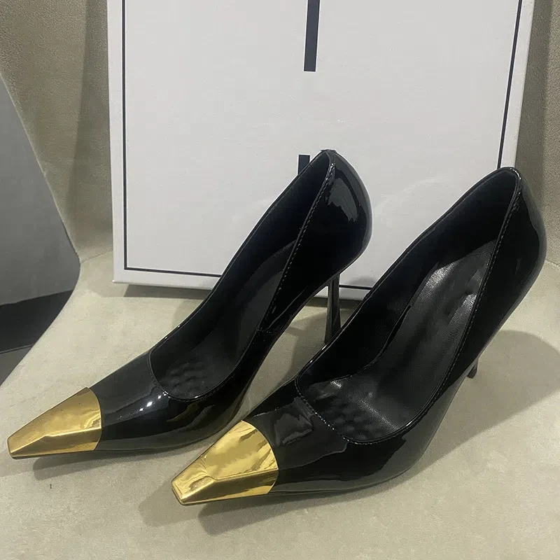 

New Four Seasons Women's Iron Toe Single Shoes Square Toe Shallow Mouth Stiletto Black Metal High Heels All-match High Heels