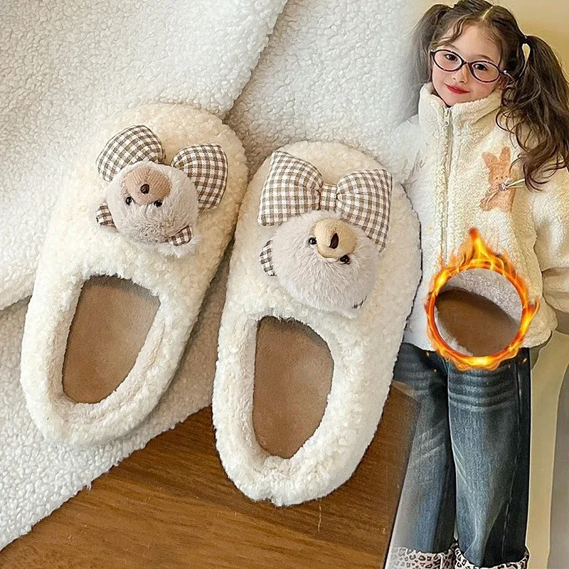 

Модные детские замшевые теплые туфли на плоской подошве с милыми медведями для девочек, зимние детские повседневные тапочки с мягкой подошвой 2025, нескользящие универсальные