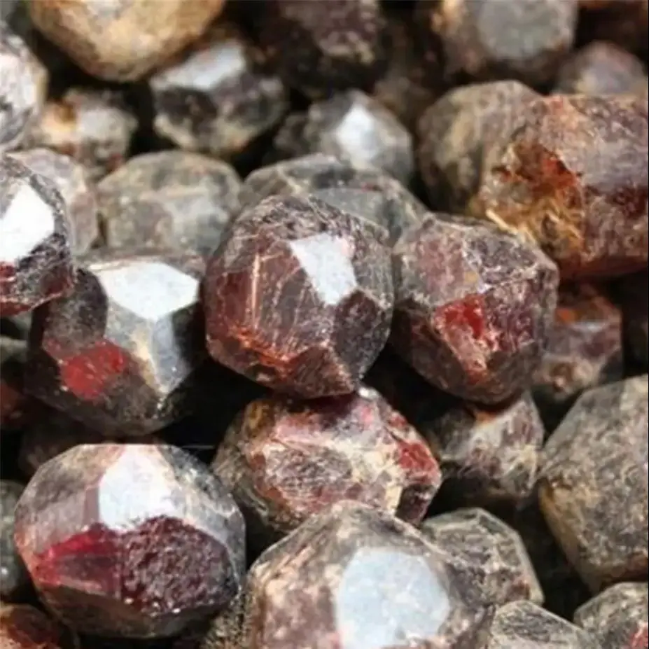 100% Natural Red Garnet Crystal Rough Stone Original Gemstone Lot Mineral Raw Stones Specimen Healing Minerals Spiritual Gift