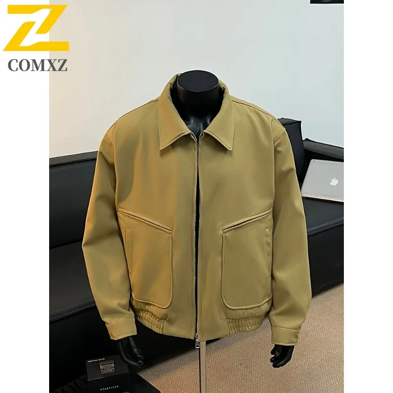 

COMXZ 2025 Новая осенняя стильная уличная куртка 2025 Мужская однотонная куртка с отложным воротником Пара Свободный короткий повседневный кардиган Пальто