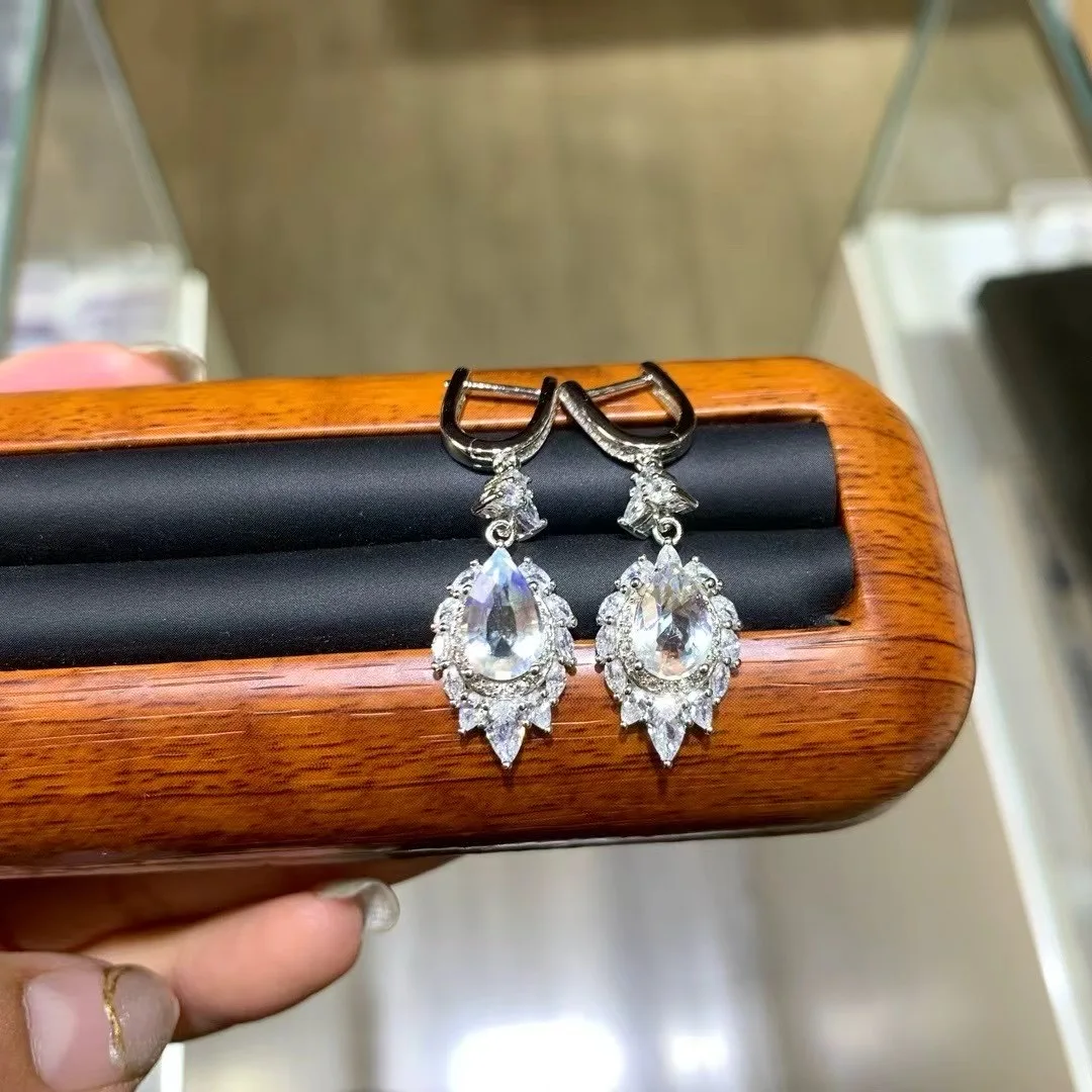 KJJEAXCMY High End Women's Earrings Natural Moonstone S925 Silver with Electroplating Boasting High Clarity Full Brilliance