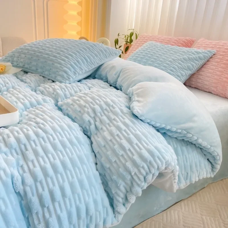 New Rabbit Velvet Milk Single Product Quilt Cover Thickened Warm Solid Duvet  Bedding for Double Use in Autumn/ Winter  220x240