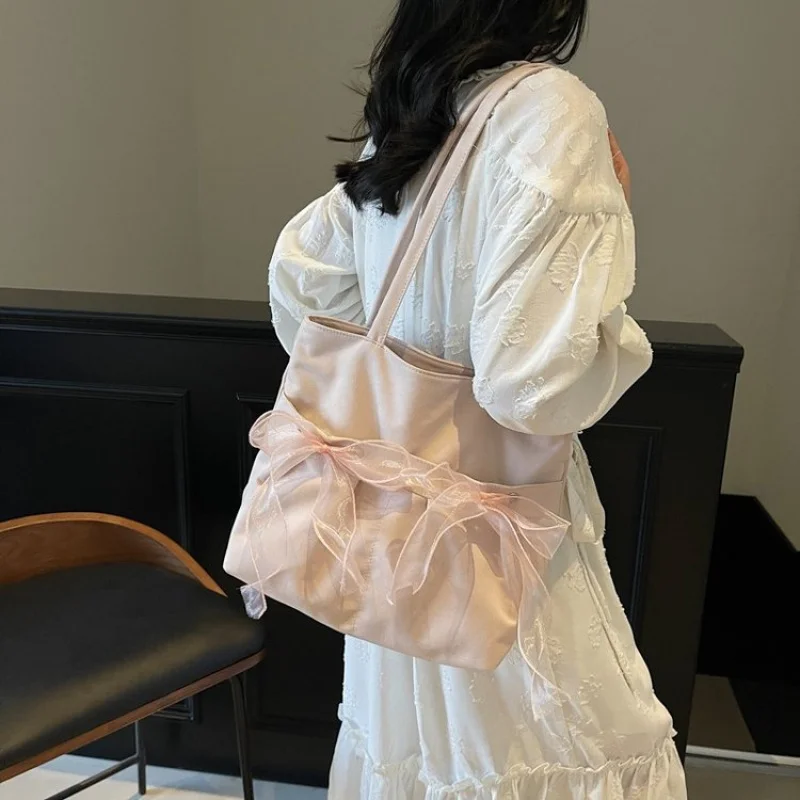 

Unique Leisure Purse Bag With Large Capacity And Stylish Casual Look Perfect For Travel Vintage