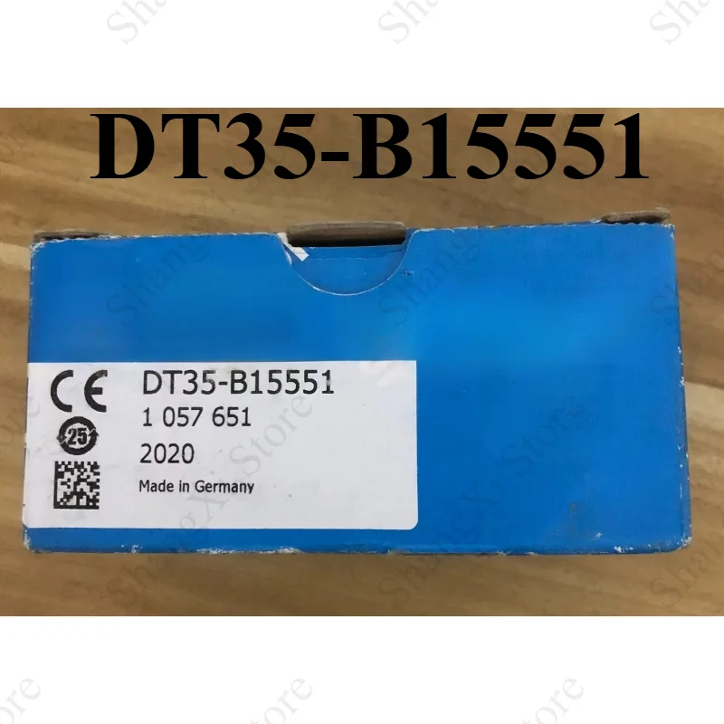 1PC Brand new DT35-B15551 Laser Range Sensor Fast Delivery
