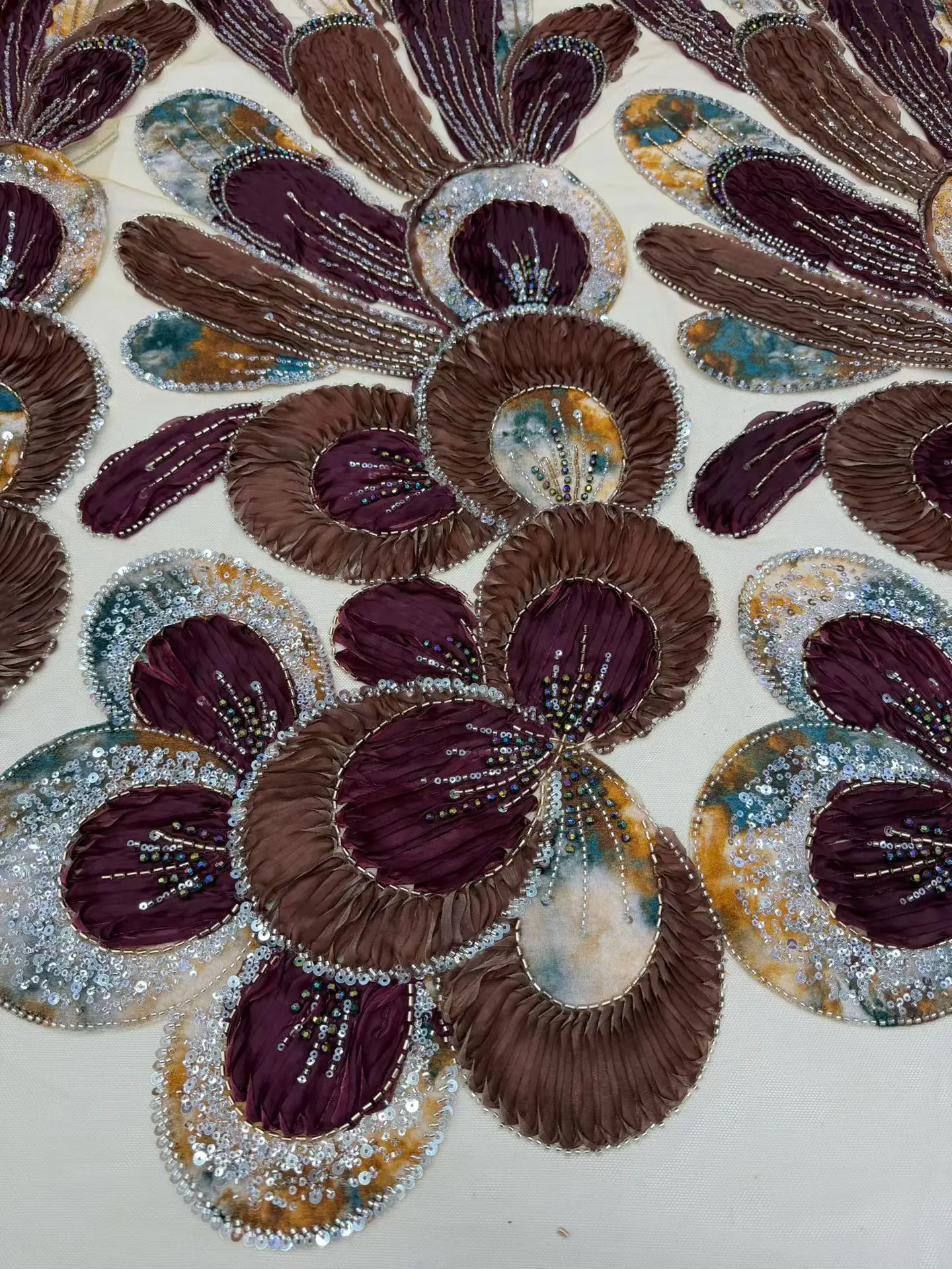 

Высококачественная африканская сетчатая ткань из тюля с пайетками и вышивкой для выпускных платьев, 5 ярдов, DP0507 (Нигерия, 2026)