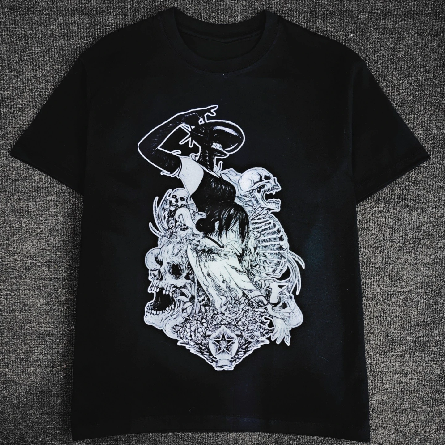 Hot Chainsaw Anime 2D Casual Shirt Y2K Trendy Casual Shirt for Non-mainstream Couples - Loose and Trendy Design