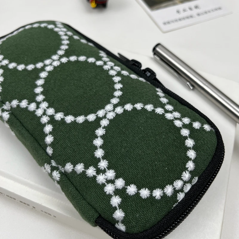 

Fabric Handwork Embroidery Tambourine Pen Case Multi-Pen Storage Bag Zipped Portable Pen Bag Dark Green