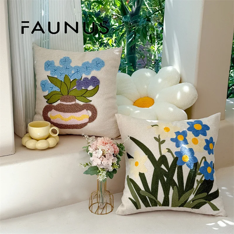 Embroidered Decorative Throw Cushion Cover Couch Square Pillowcases For Bedroom Sofa Farmhouse Spring Floral Home Decorations