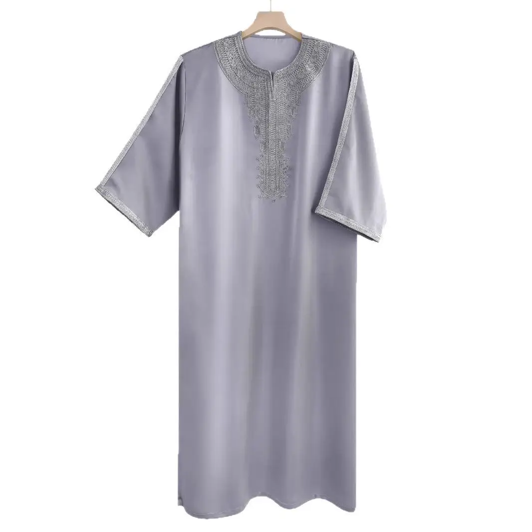 สูง 2025 End ดูไบมุสลิมกลางแขนเชือกเย็บปักถักร้อยสไตล์ชาติพันธุ์โมร็อกโกผู้ชาย Robe กระเป๋าด้านข้างดูไบหรูหราอิสลาม Elegant