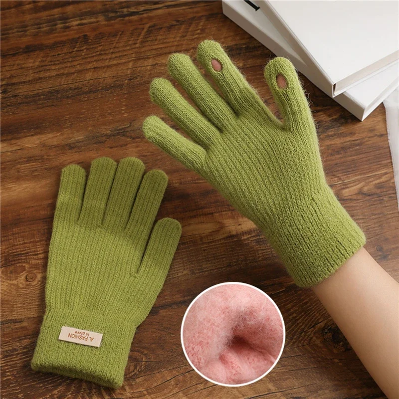 Fashion Winter Warm Gloves Women Korean Touch Screen Gloves Finger Holes Fashion Solid Color Knitted Gloves Inner Plush Mittens