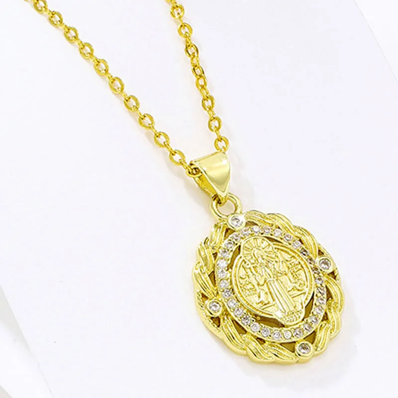 New Openwork Popular Fashion Charm Women Necklace Micro Inlaid Exquisite Zircon Religion Style Temperament Ladies Necklaces Gift