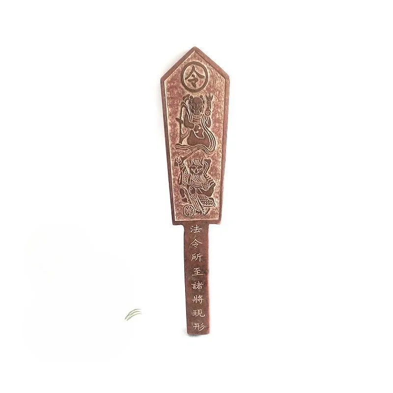The four spiritual officials of the old method and the twenty-eight houses are all hand-carved with arrows and lightning