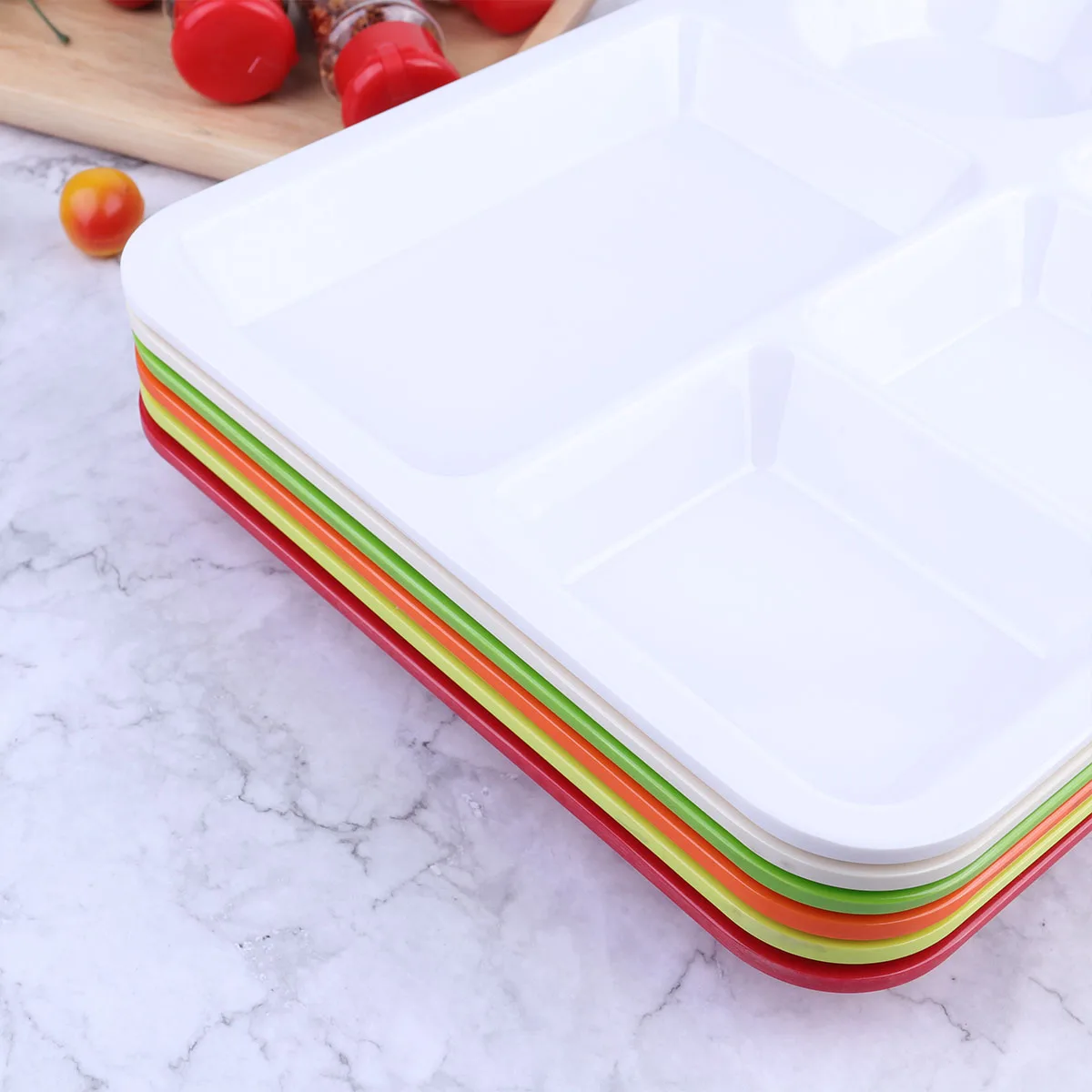 

Plastic Separating Dish Divided Compartments Plate Light Green Smooth Edge Anti-Fall Rice Tray Practical Tableware for Home