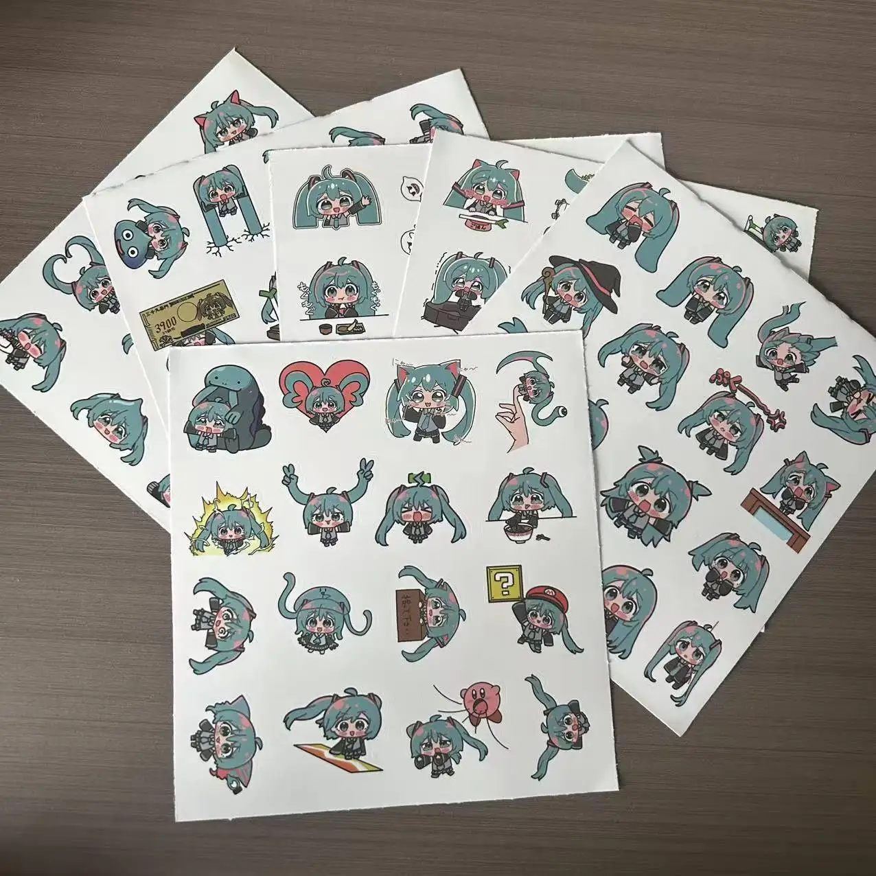 

100pcs/set Anime Hatsune Miku Q version Kawaii Figure sticker Model Toys Doll DIY Gifts