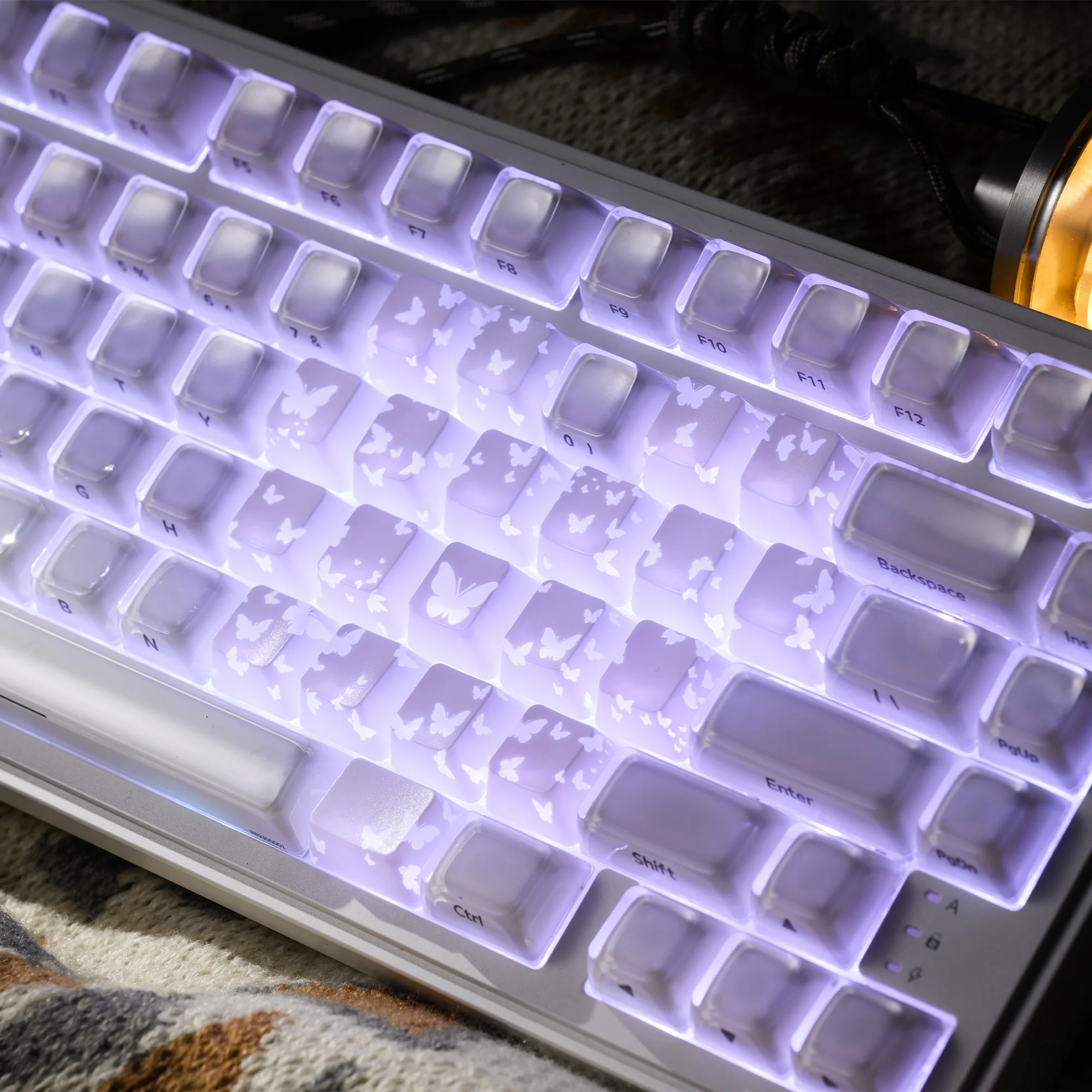 XVX White Butterfly Keycaps OEM Profile IMD-Tech Heart-Shaped Keycaps DIY Decorative Keycaps RGB Friendly 21 Keys