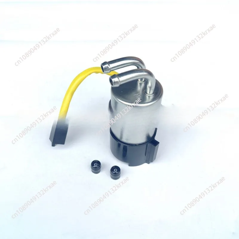 Suzuki VS800 Intruder Fuel Pump 15100-38A10 Silver