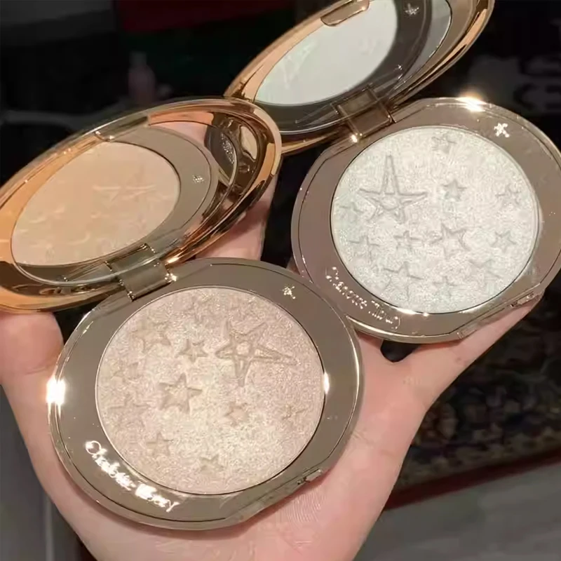 Charlotte Tilbury CT Highlighter Foundation Continuously Texture of The Makeup Hydrating Concealer Brightens Powder Compact - view 4