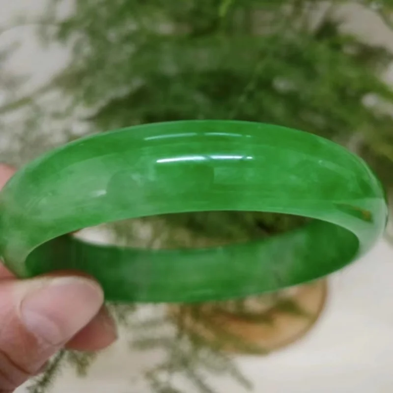 

Jade Bracelet Ice Type Floating Sun Green Myanmar Old Mine Jadeite Bracelet Imperial Green Wide Version Jade Bracelet Jade Brace