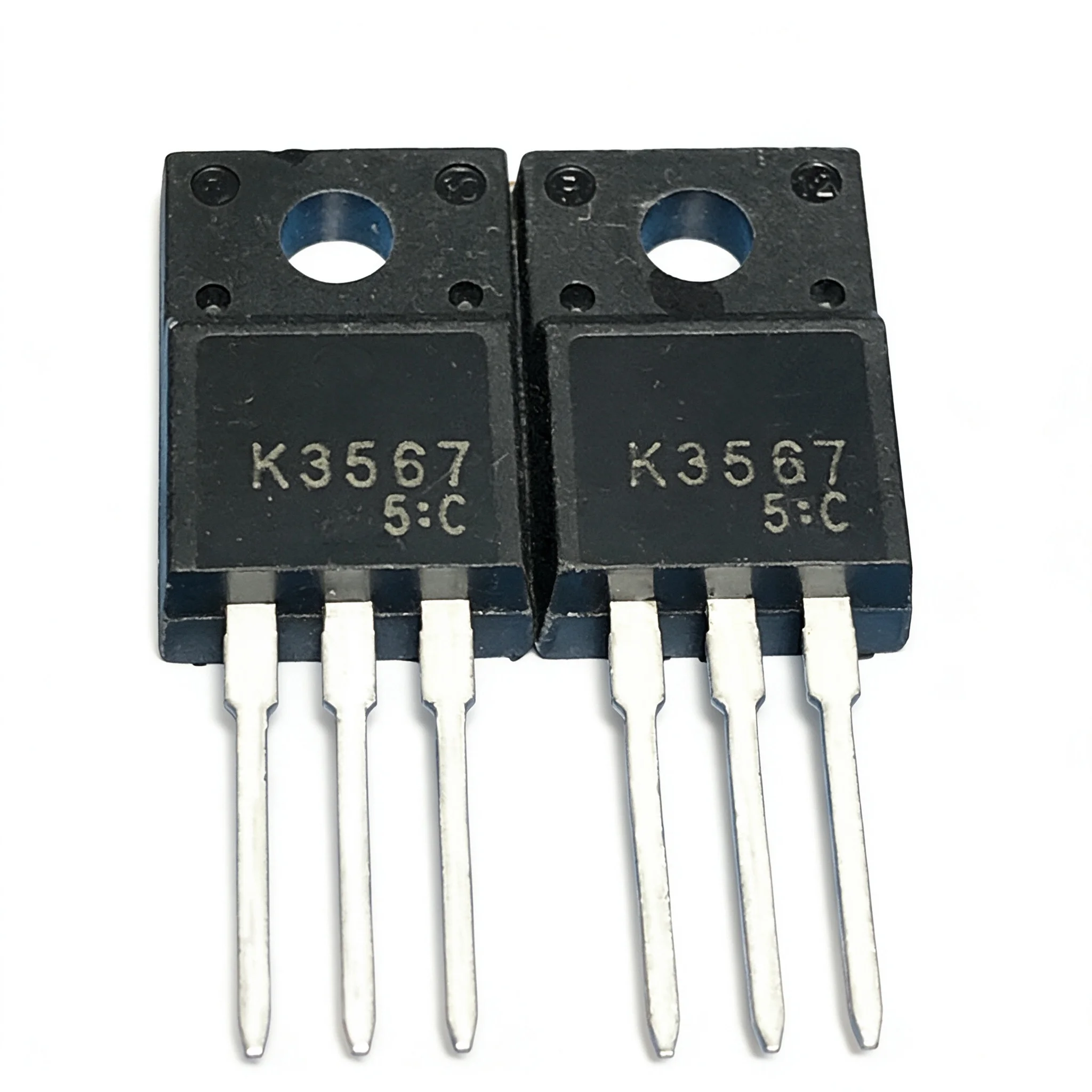 5piece 2SK3567 K3567 600V 3.5A TO-220F