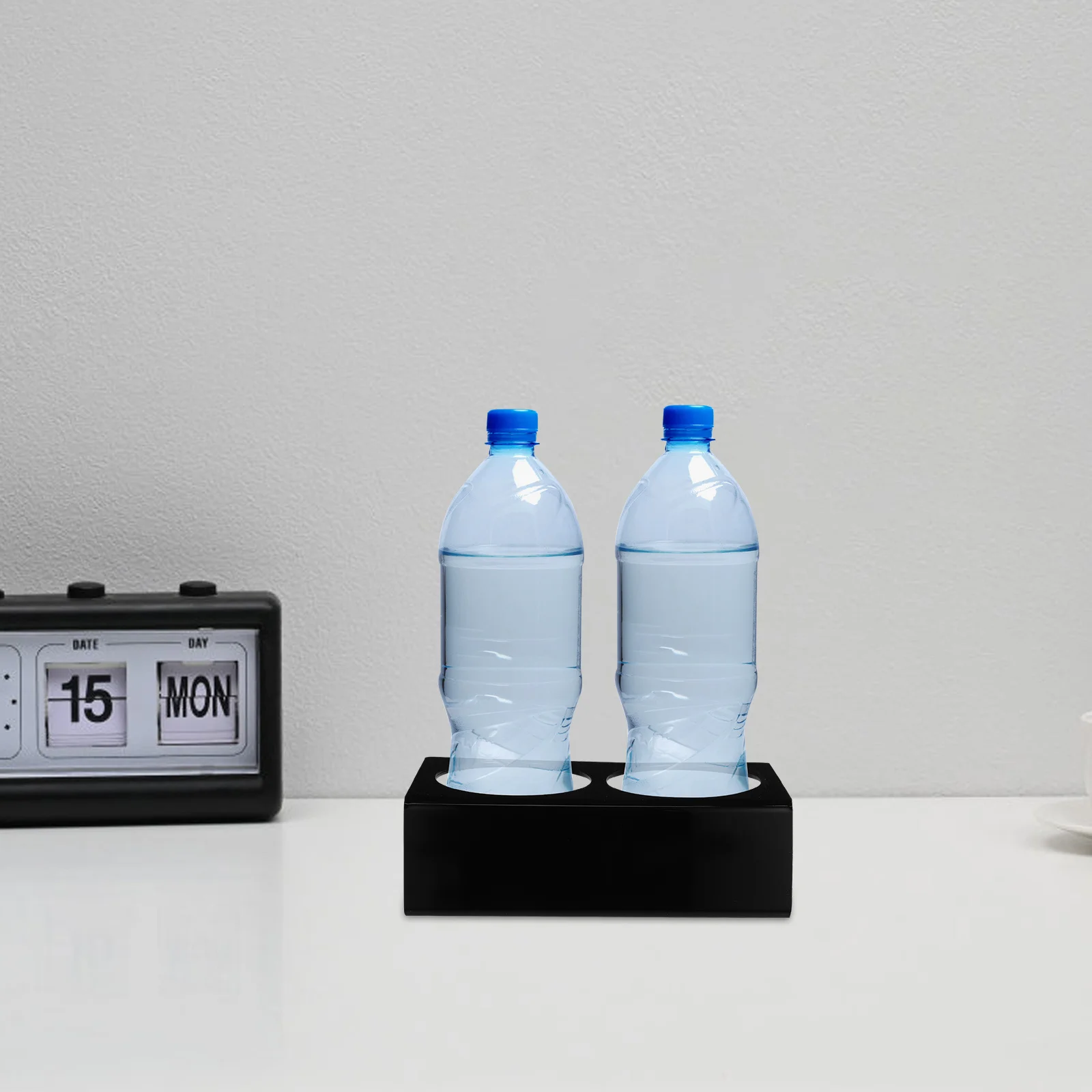 Espositore per rack per bevande in acrilico a doppio slot per organizer per bottiglie d'acqua per hotel Portabottiglie per portabicchieri da cucina