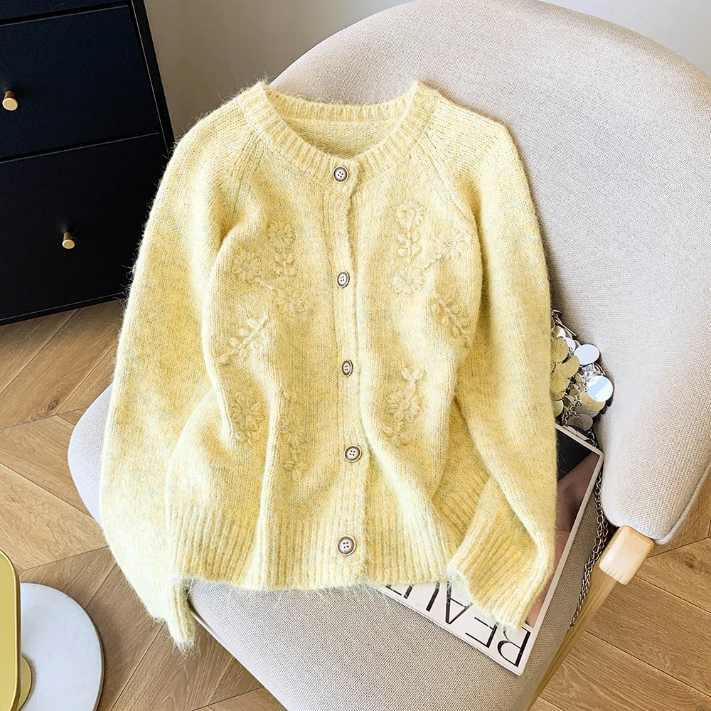 

Autumn Women's Knitted Sweater Jaet Unique Beautiful Outerwear Cardigan Top Early Autumn Sweet Sle Loose Fit Embroidered