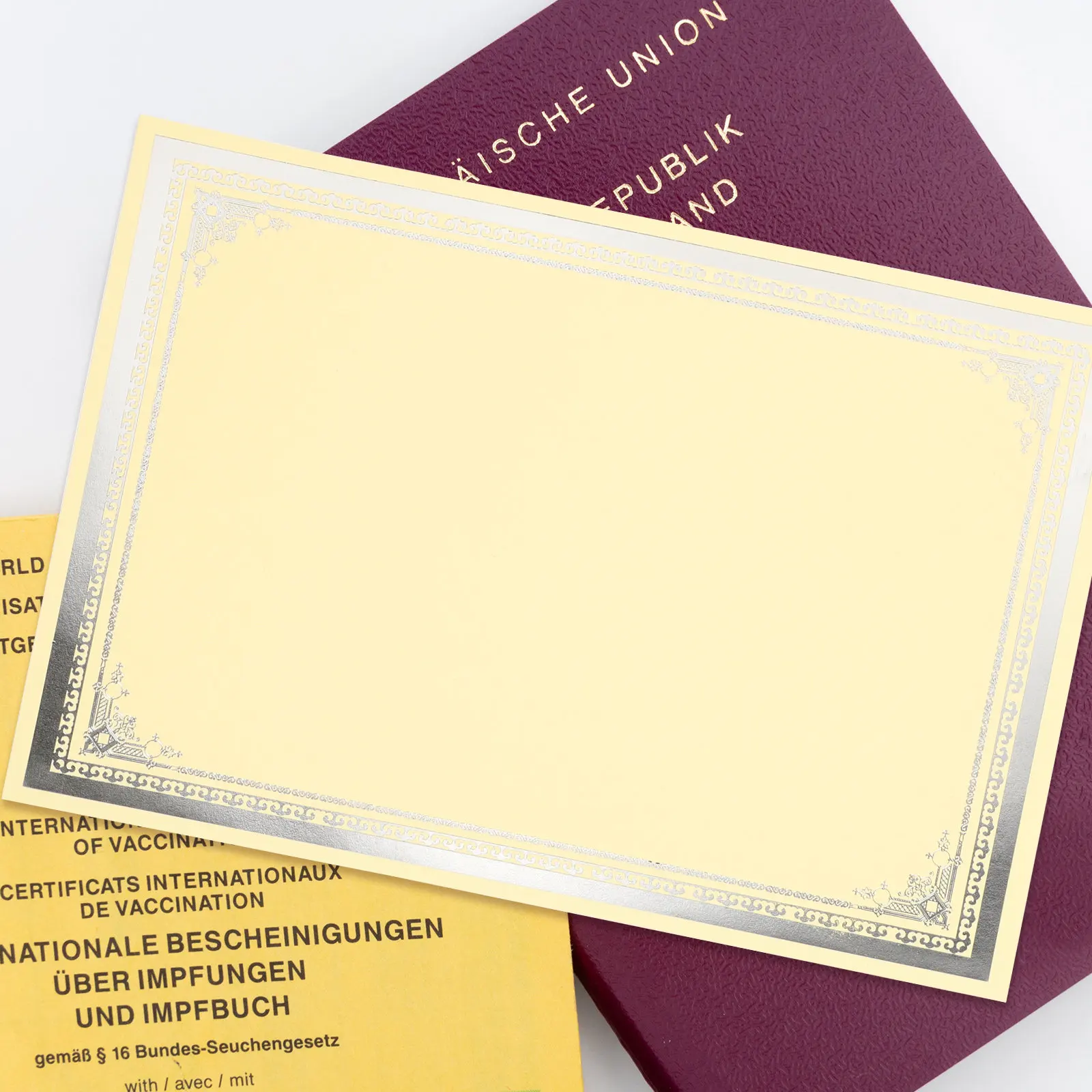 

8 листов пустой бумаги для дипломов и сертификатов, для награждения выпускников средней школы, для использования в офисе и домашнем декоре