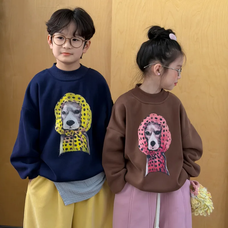 

2026 зима-весна, модный свитшот с мультяшным принтом собаки для мальчиков и девочек, повседневная флисовая толстовка с круглым вырезом, одежда для малышей 2–10 лет