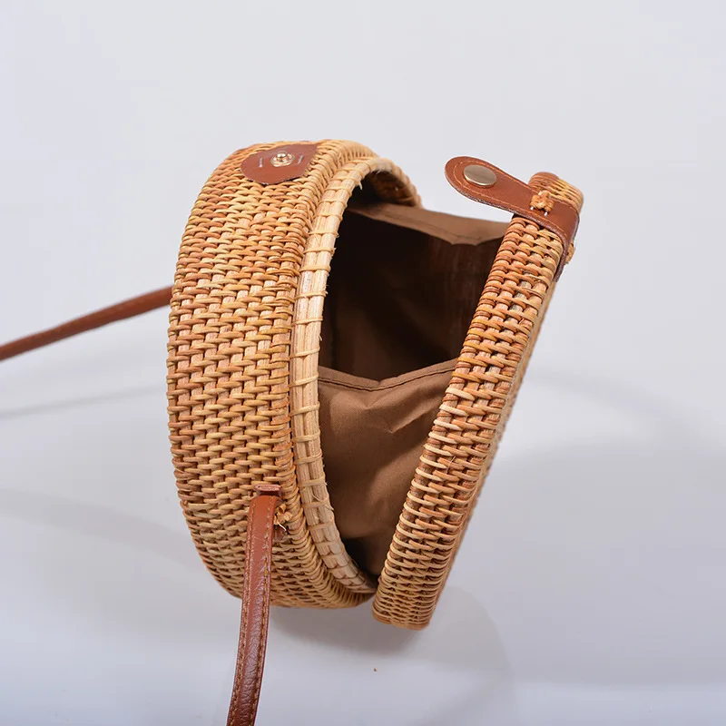 Round Women Shoulder Bag Square Straw Beach Bags Wicker Bali Box Female Crossbody Bag Rattan Woven Summer Handbag Messenger Tote